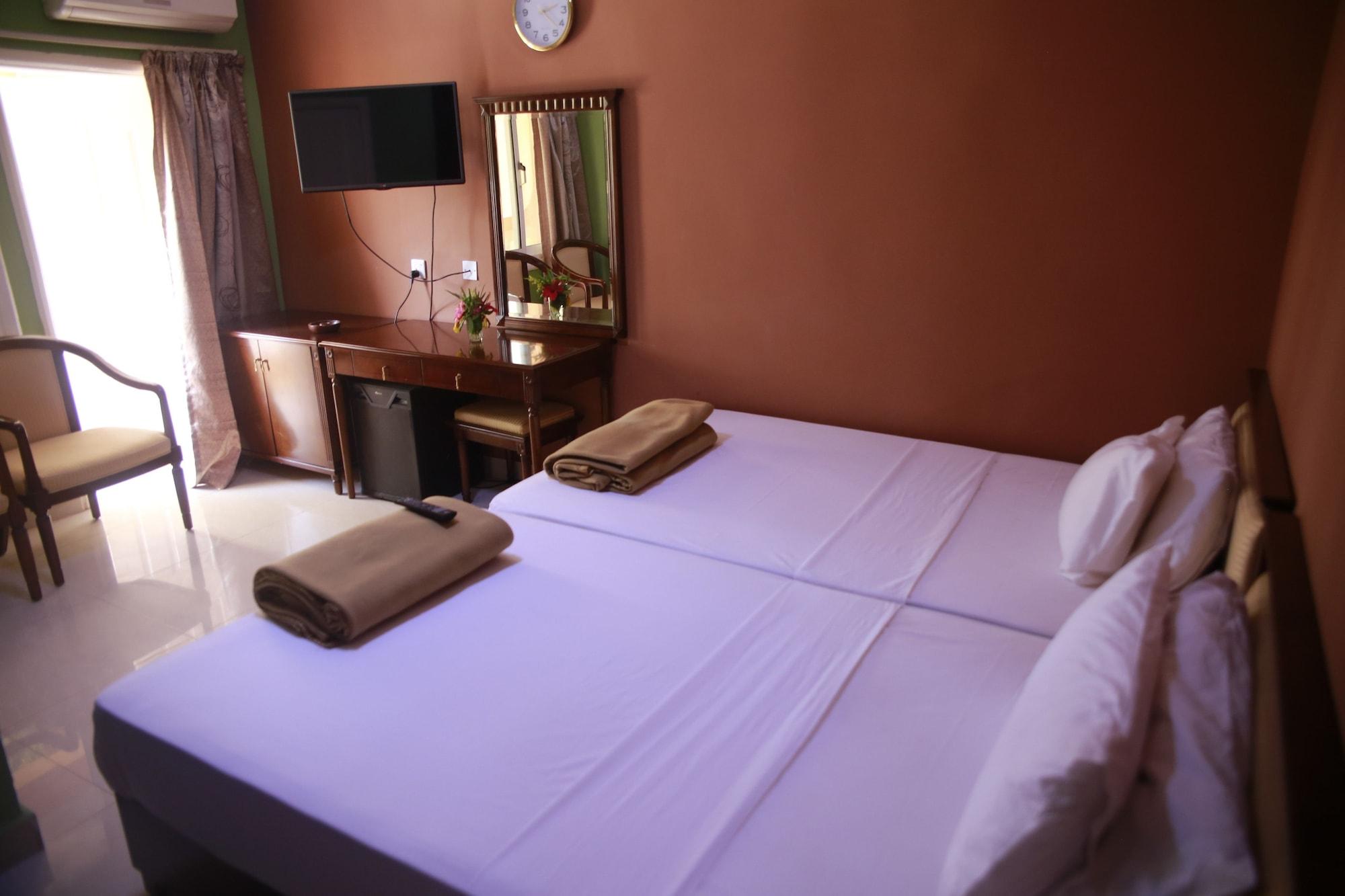 Mansea Beach Hotel Kololi Eksteriør bilde