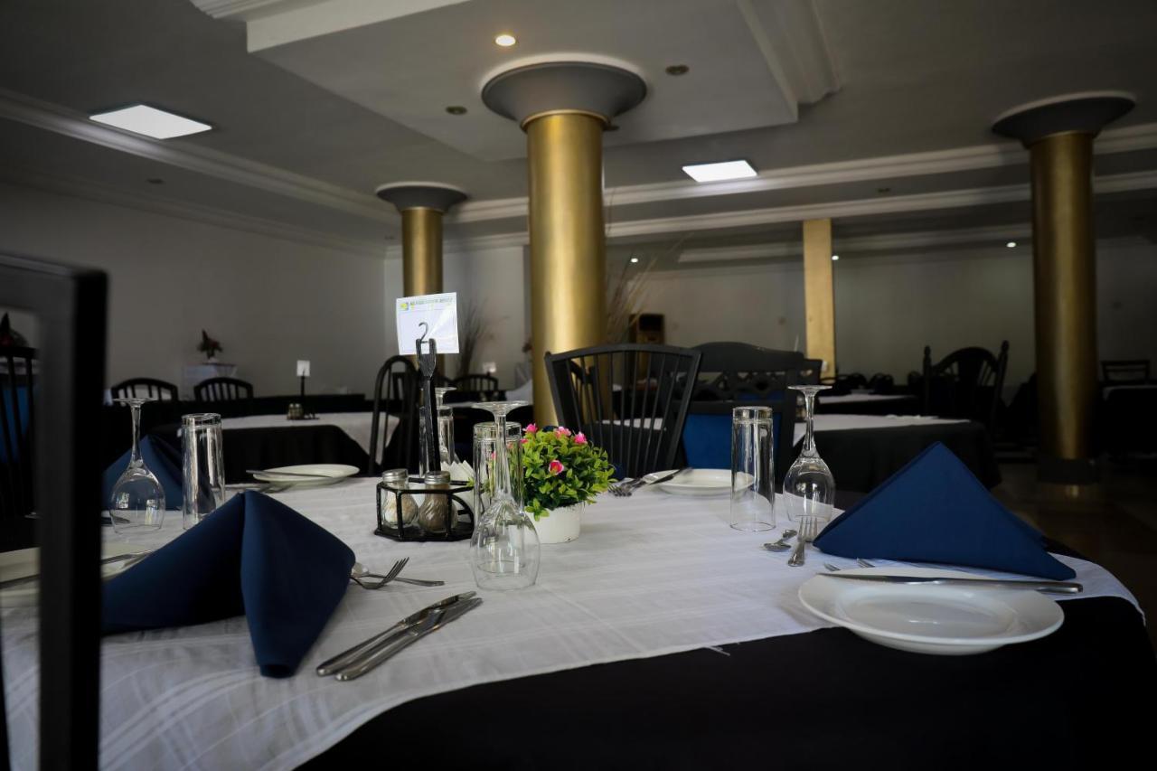 Mansea Beach Hotel Kololi Eksteriør bilde
