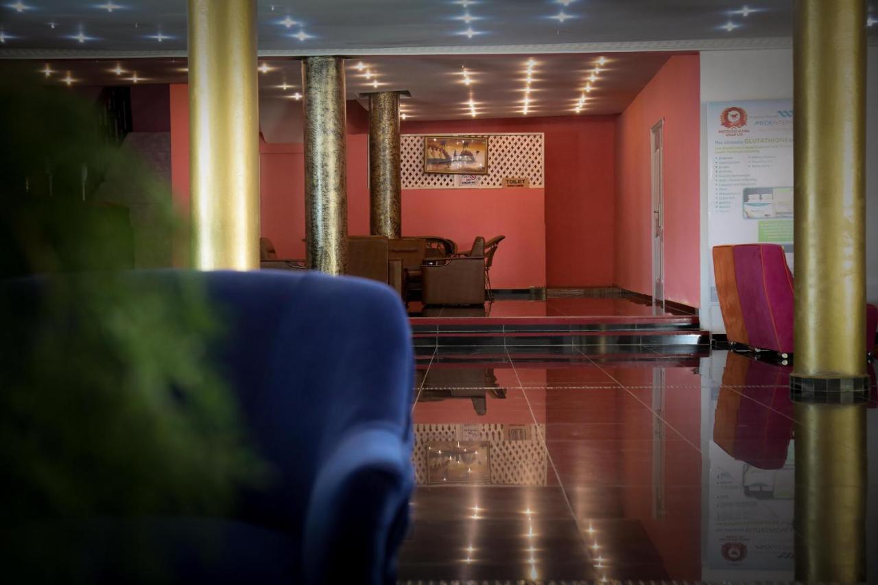 Mansea Beach Hotel Kololi Eksteriør bilde